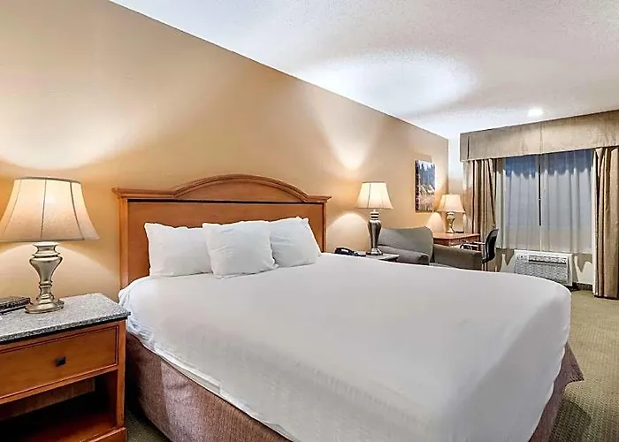 Western Sunrise Hotel 2*