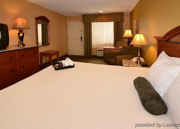 Western Sunrise Hotel 2*